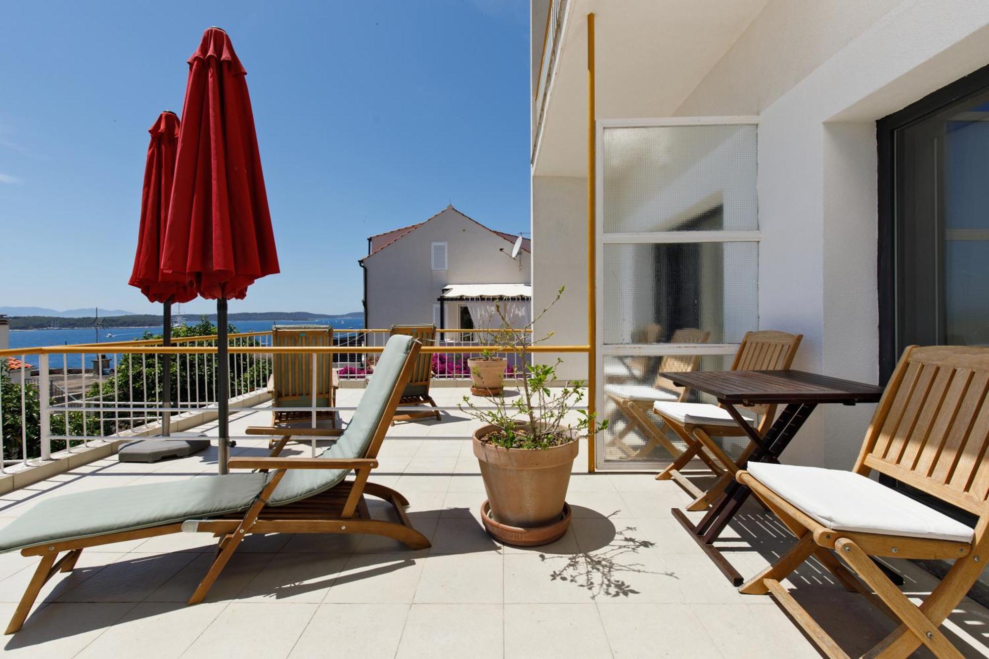 Rooms Vinka Tudor Хвар Екстер'єр фото